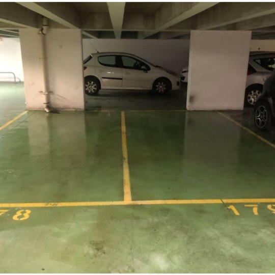 Annonces GAGNY : Parking | PARIS (75011) | 12.00m2 | 28 000 € 