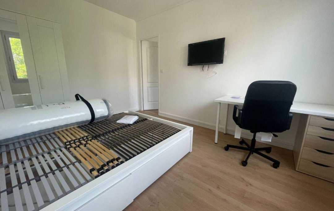 Annonces GAGNY : Appartement | LA COURNEUVE (93120) | 12 m2 | 620 € 