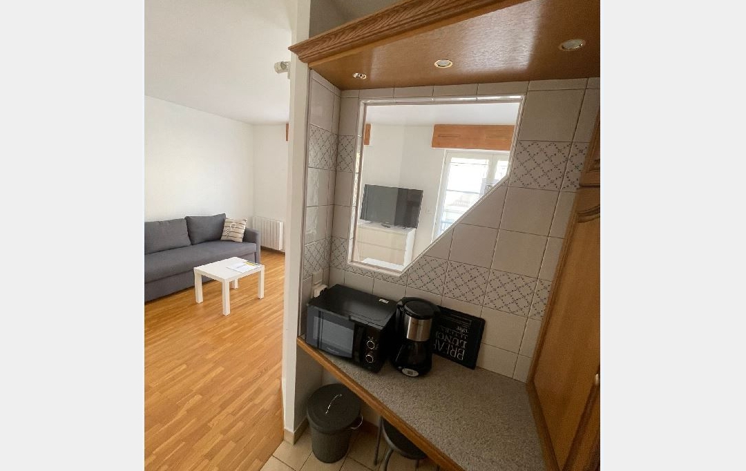 Annonces GAGNY : Apartment | CHARENTON-LE-PONT (94220) | 27 m2 | 1 050 € 