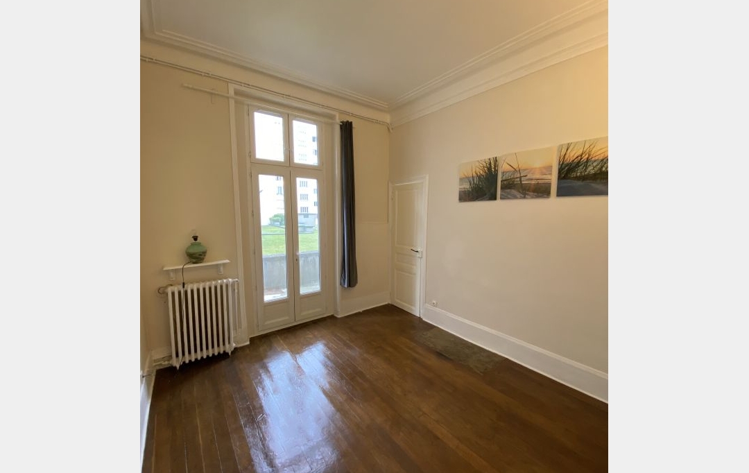 Annonces GAGNY : Appartement | CHARENTON-LE-PONT (94220) | 30 m2 | 1 150 € 